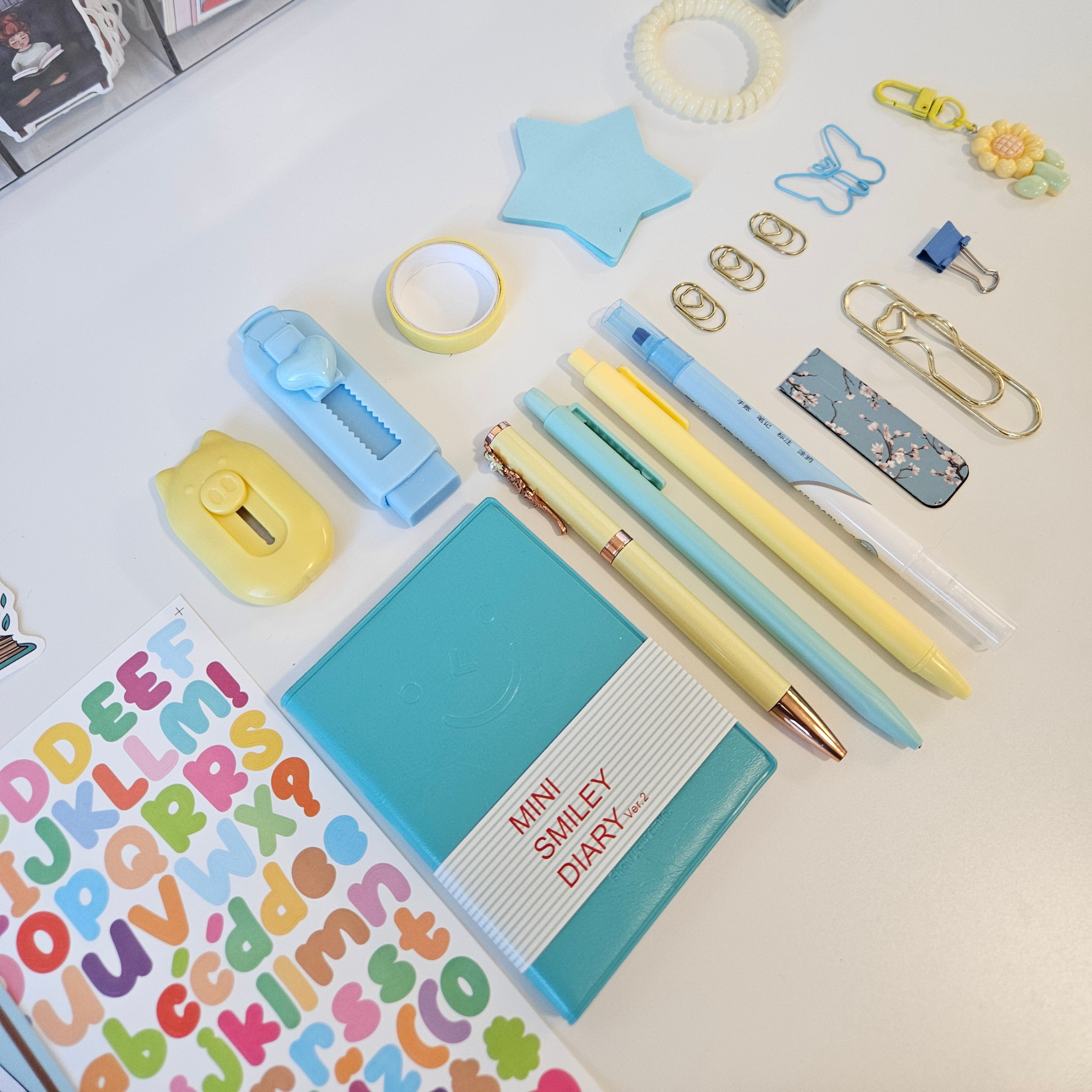 🌈 Multicolor Mini Bookish Bundle