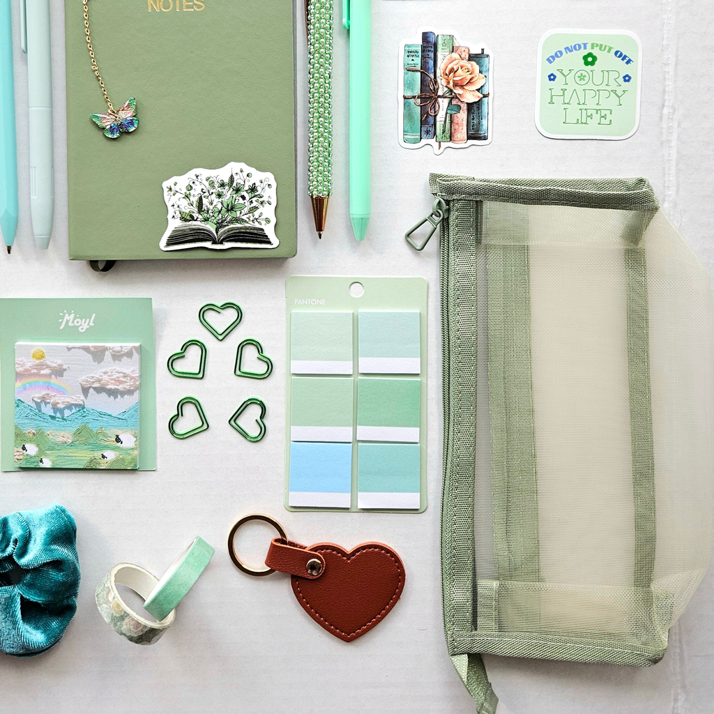 🌿Calm Green Reader – Deluxe Bookish Bundle