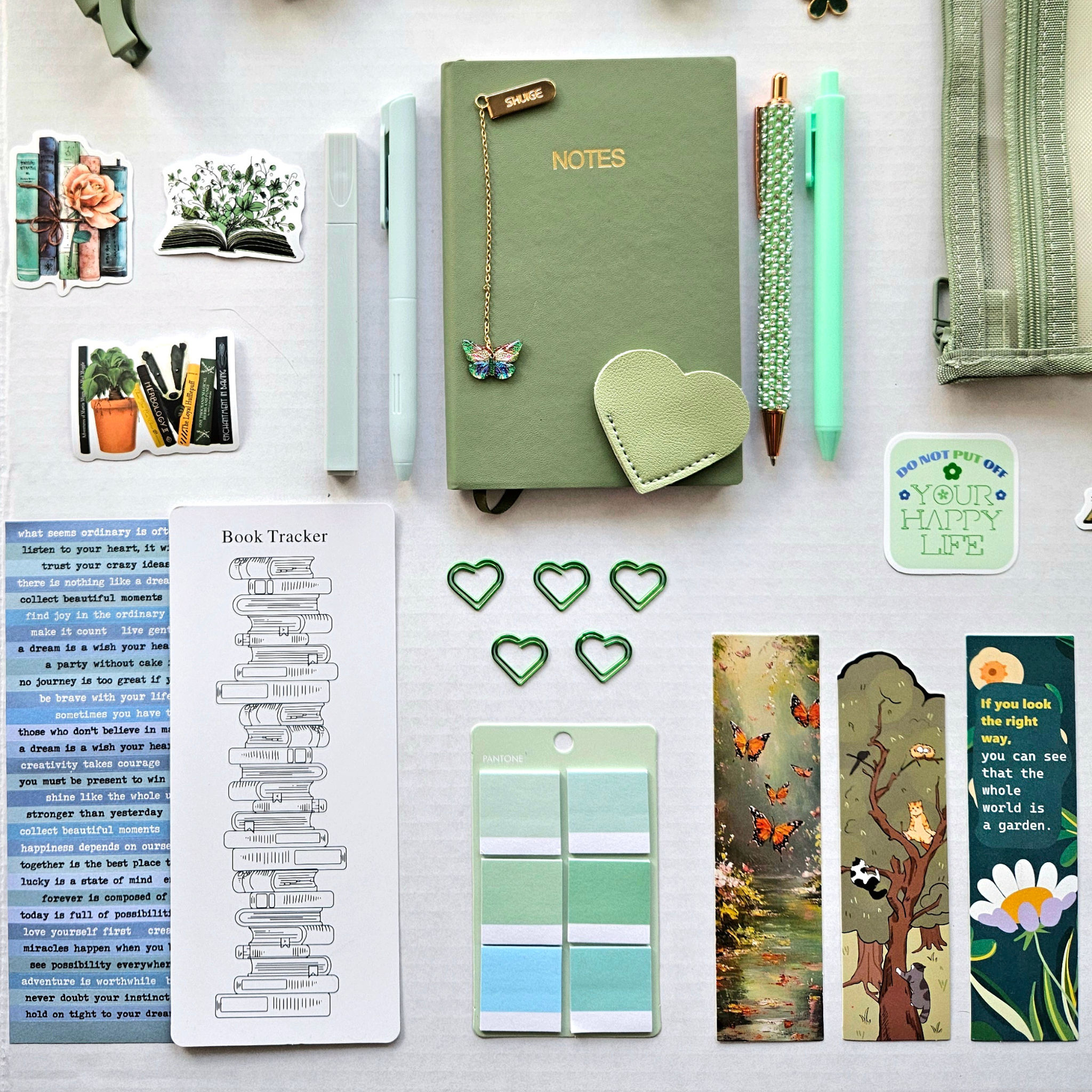 🌿 Calm Green Reader – Classic Bookish Bundle