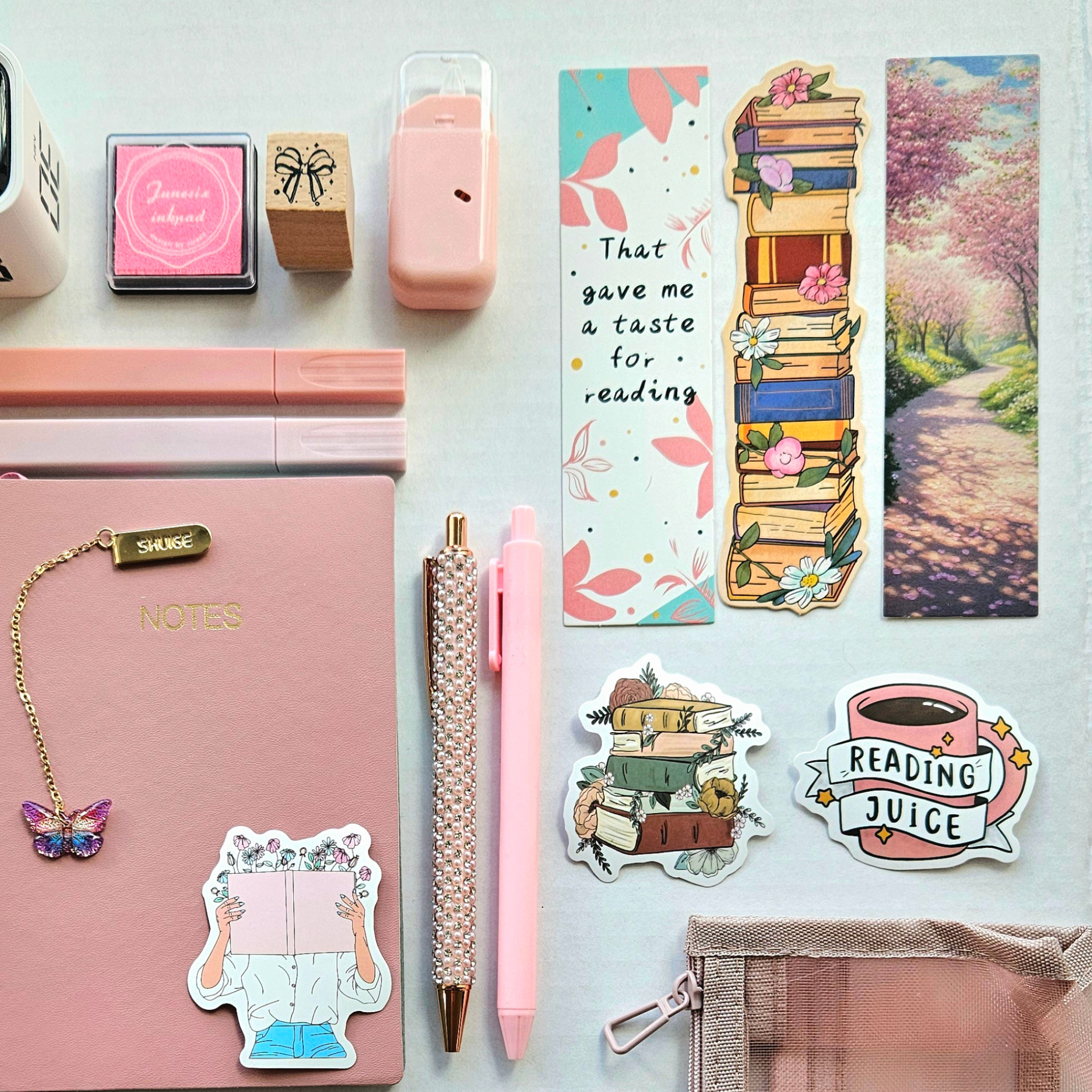 🌸 Soft Pink Romance – Deluxe Bookish Bundle