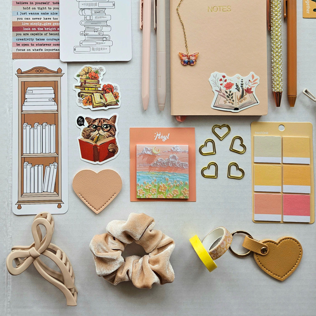 🍂 Soft Beige – Deluxe Bookish Bundle